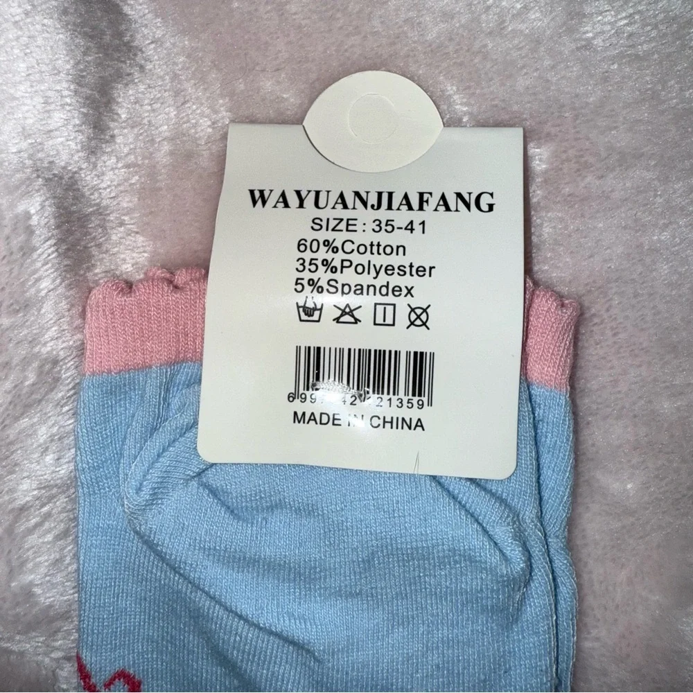 ✨✨5/$10✨✨ Hello Kitty Womens Girls One Pair Set Socks Cute Gift Size 35-41 New